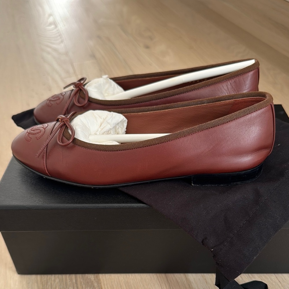 Chanel Brown Calfskin Ballerinas - Picture 3 of 10